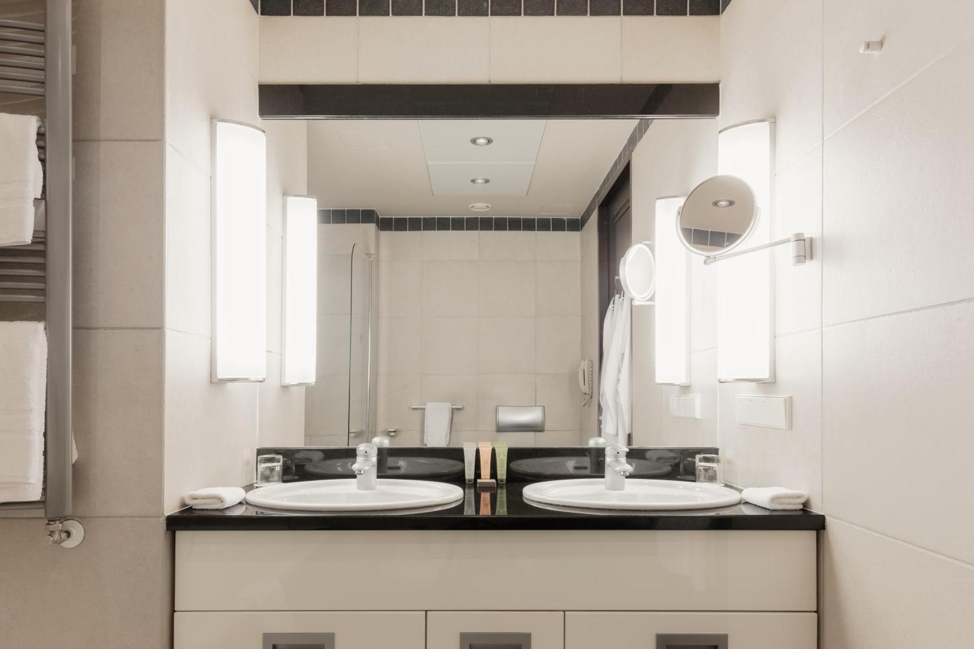 ריגה Hotel Bergs Suites מראה חיצוני תמונה