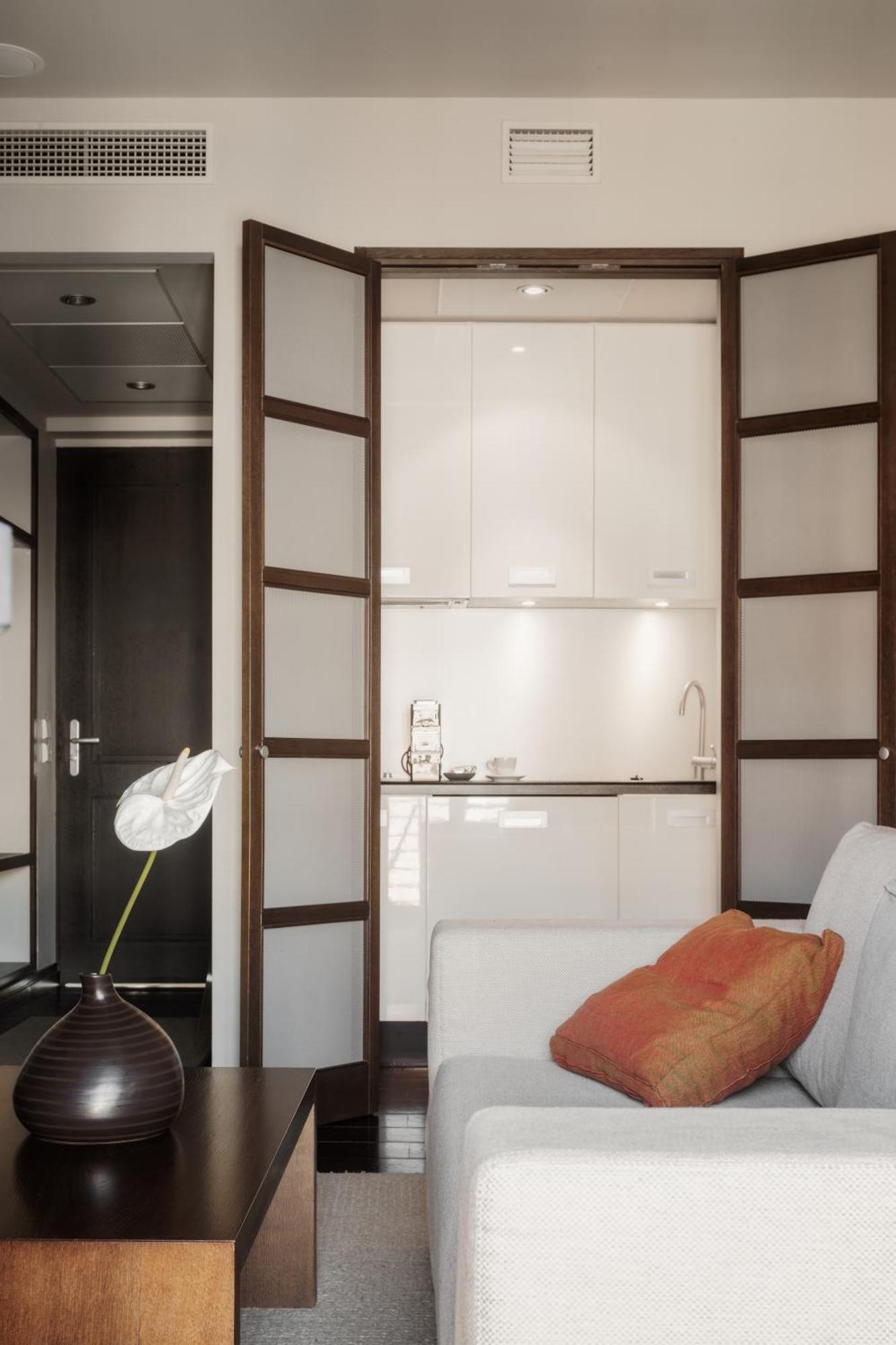 ריגה Hotel Bergs Suites מראה חיצוני תמונה